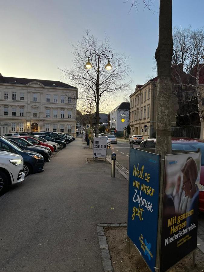 Sehr Gemutliche Wohnung Baden Bagian luar foto
